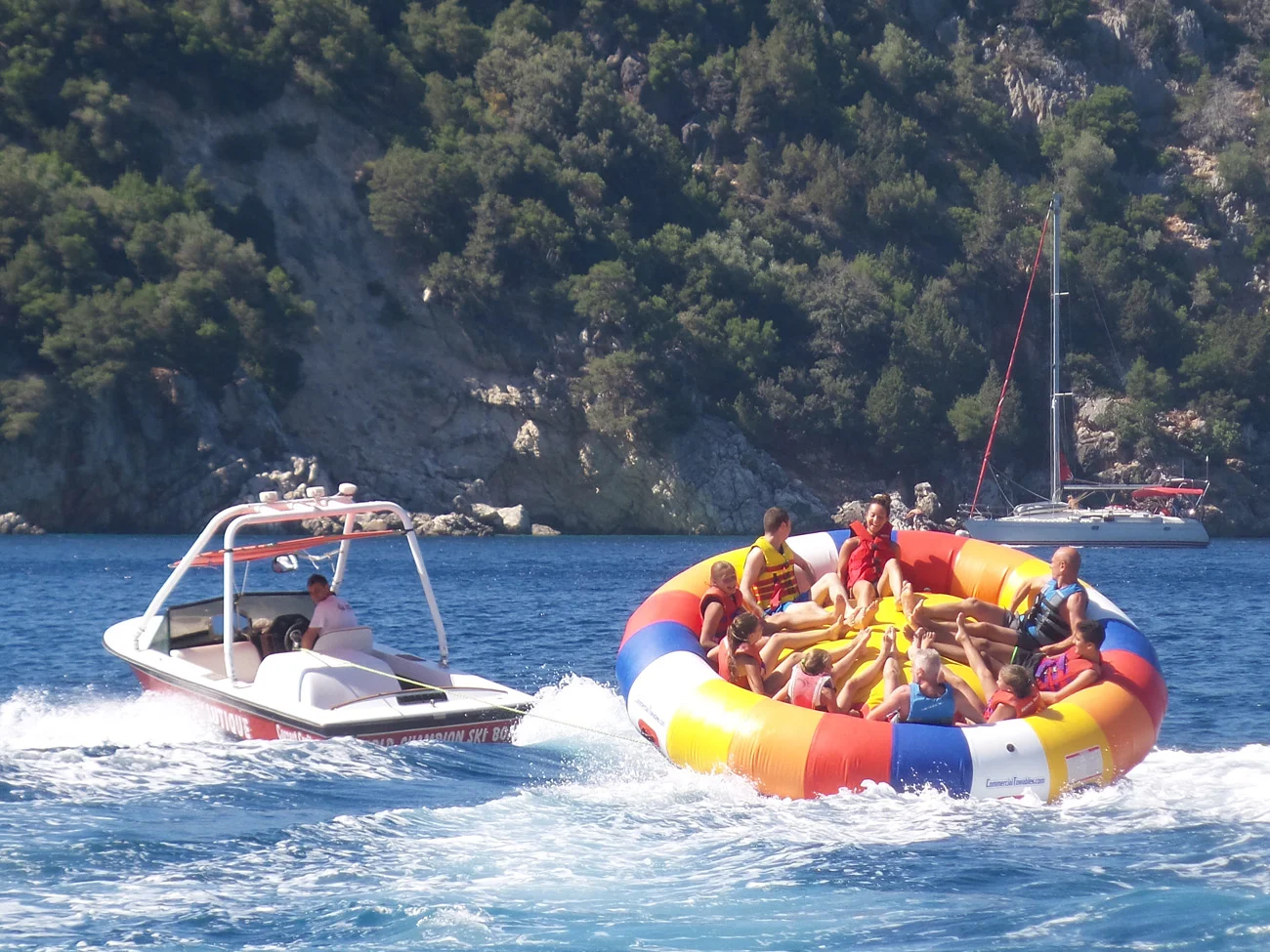 Watersports Kefalonia - Kefalonia watersports - Extreme Watersports Antisamos Beach Kefalonia