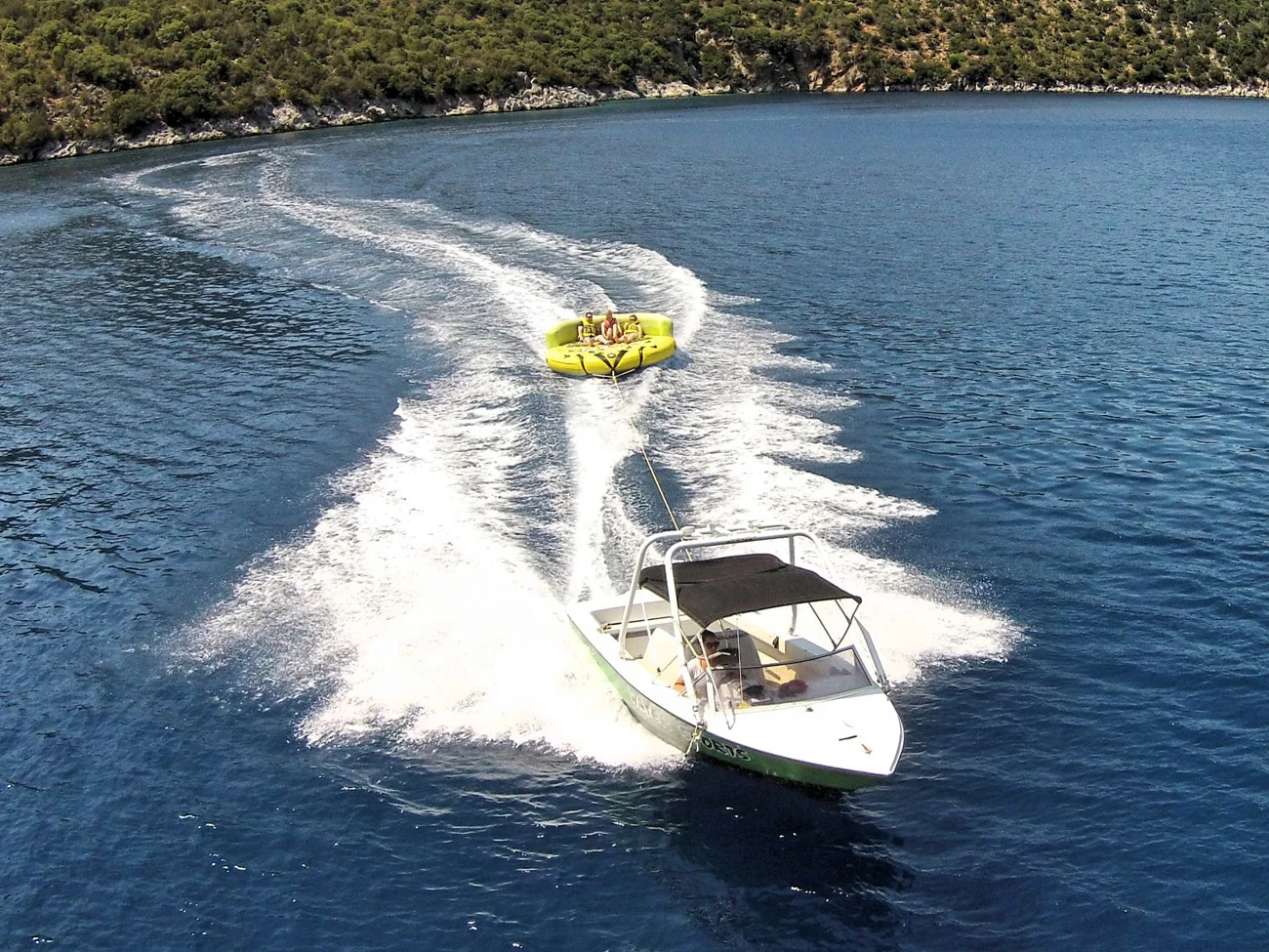 Watersports Kefalonia - Kefalonia watersports - Extreme Watersports Antisamos Beach Kefalonia